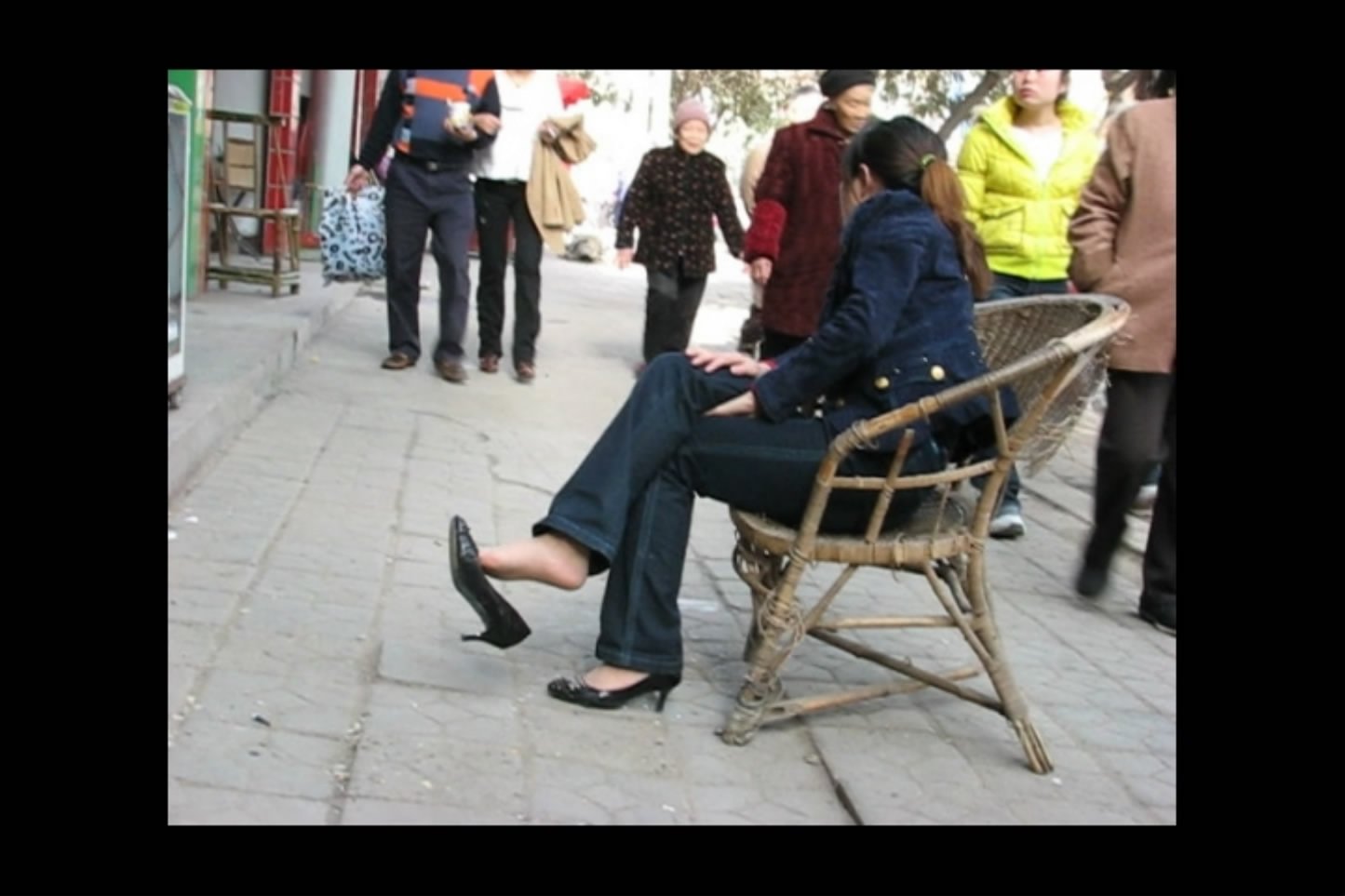 streetsnapdangl[00 00 57][20181126 232214 4]